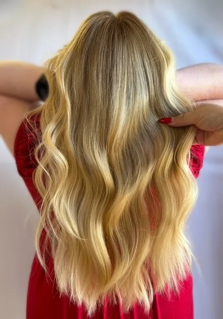Golden honey hair balayage by The Savvy Stylist hair stylist in Gilbert